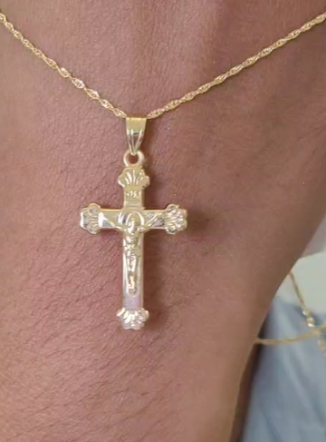 CROSS NECKLACE