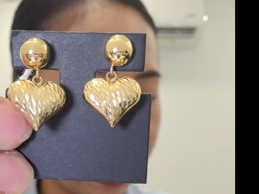 EARRING