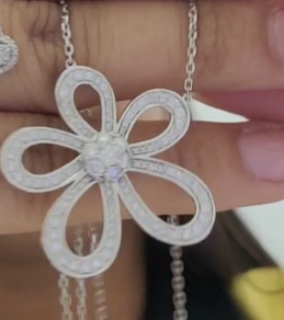 Necklace Diamond