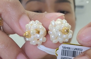 POPCORN EARRING WHITE