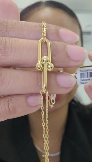 BRACELET