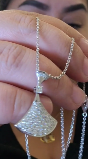 NECKLACE DIAMOND